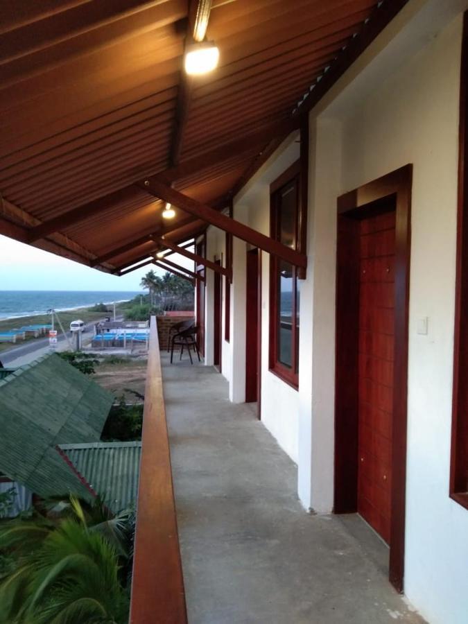 Hi Win Hotel Chilaw Exterior foto